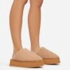 EGO Ivoris Closed Toe Flatform Slipper In Light Tan Faux Shearling
