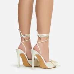 EGO Bowdown Lace Up Bow Detail Pointed Toe Stiletto Heel In Cream Satin -EGO Sales 06 01 23 fw47421 sb2