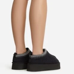 EGO Tazmin Aztec Detail Faux Fur Lining Platform Slipper In Black Faux Suede -EGO Sales 06 01 23 fw47473 sb