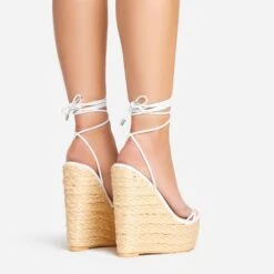 EGO Escape-Away Lace Up Woven Platform Wedge Heel In White Faux Leather -EGO Sales 15 02 23 fw63613 sb2