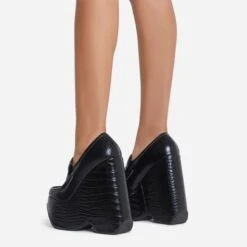EGO A-New-Day Closed Square Toe Platform Wedge Loafer Heel In Black Croc Print Faux Leather -EGO Sales 15 06 22 fw12934