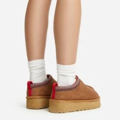 EGO Tazmin Aztec Detail Faux Fur Lining Platform Slipper In Chestnut Faux Suede -EGO Sales 20 01 23 fw acc52722 sb2