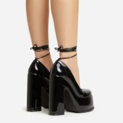 EGO Chandonier Lace Up Closed Toe Platform Block Heel In Black Patent -EGO Sales 20 01 23 fw acc53078 sb2