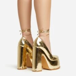 EGO Chandonier Lace Up Closed Toe Platform Block Heel In Gold Patent -EGO Sales 20 01 23 fw acc53091 sb2