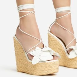 EGO Bloomy Lace Up 3D Flower Detail Woven Platform Wedge Heel In White Faux Leather -EGO Sales 20 01 23 fw acc53122 sq