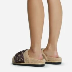 EGO Pillow-Talk Printed Velcro Strap Closed Toe Slip-On Flat Mule In Nude Faux Shearling -EGO Sales 28 10 22 fw23819 sq 1