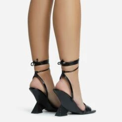 EGO Crashing Lace Up Square Toe Cut Out Wedge Heel In Black Patent -EGO Sales 28 10 22 fw25894 sq