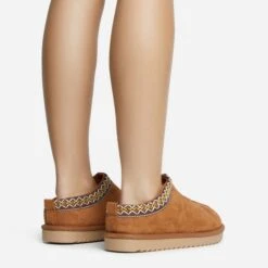 EGO Catch-Up Aztec Detail Faux Fur Lining Flat Slipper In Chestnut Brown Faux Suede -EGO Sales 30 11 22 fw31437 copy