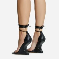 EGO Time-Flies Lace Up Square Toe Cut Out Wedge Heel In Black Faux Leather -EGO Sales 30 11 22 fw31856 sq