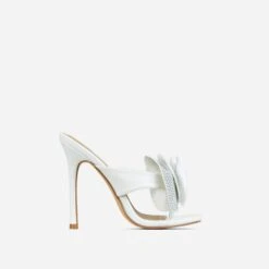 EGO Bouquet Oversized Diamante Rose Detail Thong Strap Square Toe Stiletto Heel Mule In White Faux Leather -EGO Sales 30 11 22 fw32016 sq