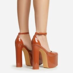 EGO Popped Ankle Strap Square Toe Platform Block Heel In Tan Brown Patent -EGO Sales 30 11 22 fw39776 sb