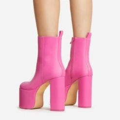 EGO Impression Closed Toe Platform Block Heel Ankle Boot In Fuchsia Pink Faux Leather -EGO Sales 30 11 22 fw39990 sb
