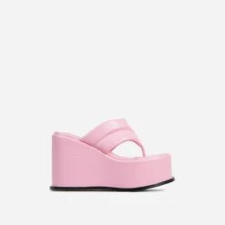EGO Lizzie Padded Thong Strap Platform Wedge Heel Mule In Pink Faux Leather -EGO Sales 30 11 22 fw40077 sq