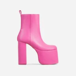 EGO Impression Closed Toe Platform Block Heel Ankle Boot In Fuchsia Pink Faux Leather -EGO Sales 30 11 22 fw40087 sq