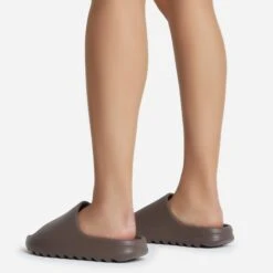 EGO Playoff Flat Slider Sandal In Chocolate Brown Rubber 10 EGO Playoff Flat Slider Sandal In Chocolate Brown Rubber -EGO Sales playoff 10880 copy